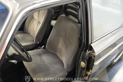 1988 Volvo 240DL