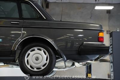 1988 Volvo 240DL