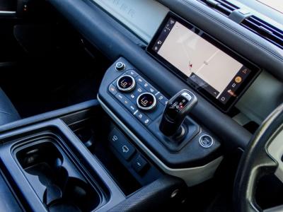 2021 Land Rover 3.0 D250 MHEV X-Dynamic S Auto 4WD Euro 6 (s/s) 3dr