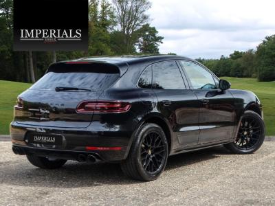 2017 Porsche 3.0T V6 GTS PDK 4WD Euro 6 (s/s) 5dr