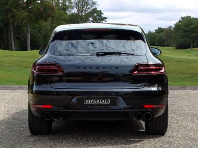 2017 Porsche 3.0T V6 GTS PDK 4WD Euro 6 (s/s) 5dr