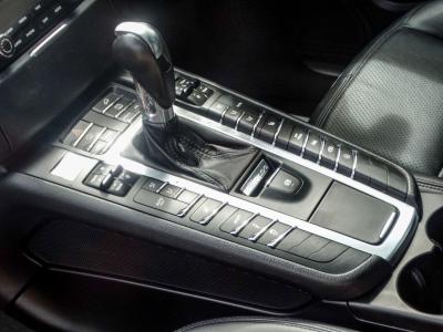 2017 Porsche 3.0T V6 GTS PDK 4WD Euro 6 (s/s) 5dr