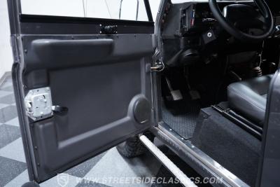 1997 Land Rover Defender 110 Pickup