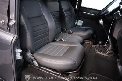 1997 Land Rover Defender 110 Pickup