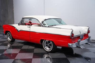 1955 Ford Fairlane Victoria