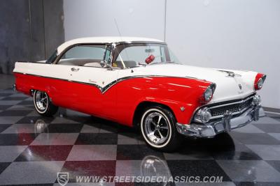1955 Ford Fairlane Victoria
