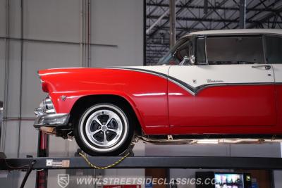 1955 Ford Fairlane Victoria