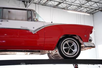 1955 Ford Fairlane Victoria