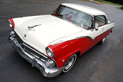 1955 Ford Fairlane Victoria