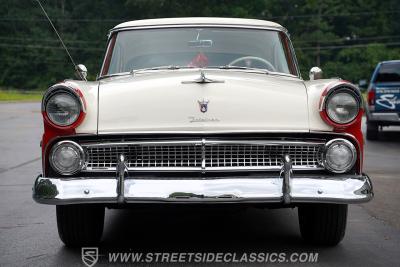 1955 Ford Fairlane Victoria