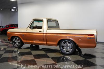 1975 Ford F-100 Explorer