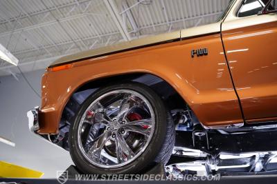 1975 Ford F-100 Explorer