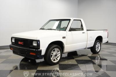 1989 GMC S15 V8 Restomod