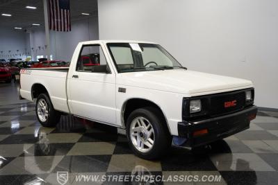 1989 GMC S15 V8 Restomod