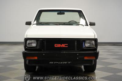 1989 GMC S15 V8 Restomod