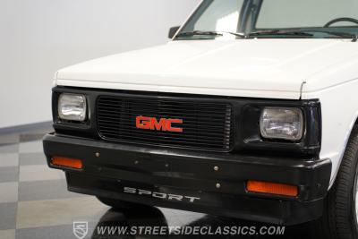 1989 GMC S15 V8 Restomod