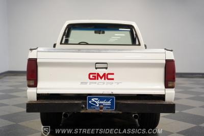 1989 GMC S15 V8 Restomod