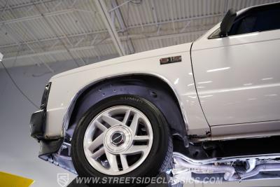 1989 GMC S15 V8 Restomod