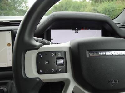 2025 Land Rover 3.0 D350 MHEV X-Dynamic SE Auto 4WD Euro 6 (s/s) 5dr
