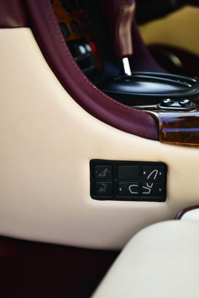 1997 Aston Martin DB7 i6