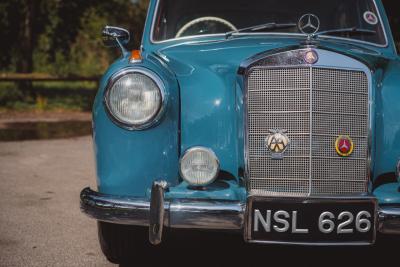 1956 Mercedes - Benz 220a Ponton
