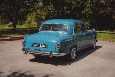 1956 Mercedes - Benz 220a Ponton