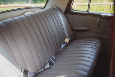 1956 Mercedes - Benz 220a Ponton