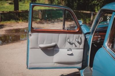 1956 Mercedes - Benz 220a Ponton