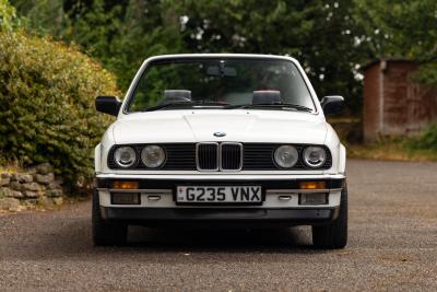 1990 BMW E30 325i Cabriolet