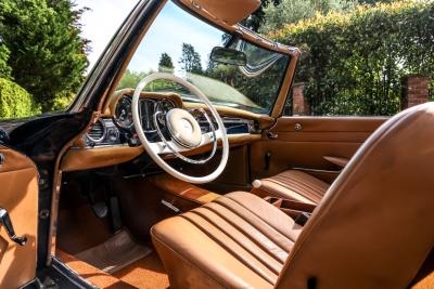 1966 Mercedes - Benz 230 SL Pagoda