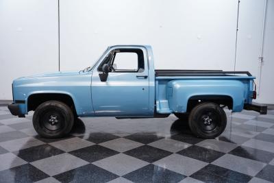 1985 Chevrolet C10 Stepside LS Restomod