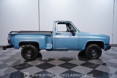 1985 Chevrolet C10 Stepside LS Restomod
