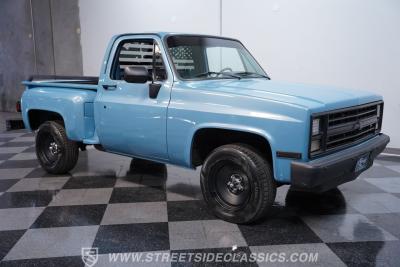 1985 Chevrolet C10 Stepside LS Restomod