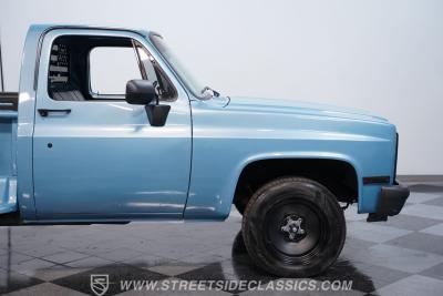 1985 Chevrolet C10 Stepside LS Restomod