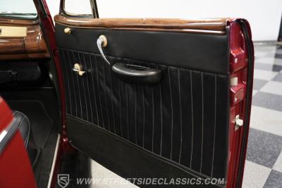 1941 Ford Super Deluxe Convertible