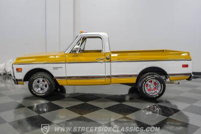 1972 Chevrolet C10 Custom Deluxe