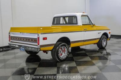 1972 Chevrolet C10 Custom Deluxe