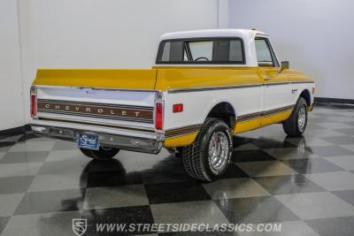 1972 Chevrolet C10 Custom Deluxe