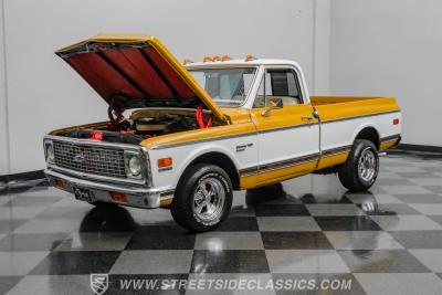 1972 Chevrolet C10 Custom Deluxe