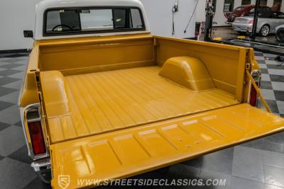 1972 Chevrolet C10 Custom Deluxe
