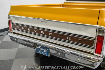 1972 Chevrolet C10 Custom Deluxe