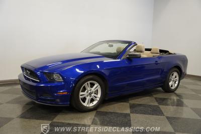 2014 Ford Mustang Convertible