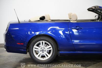 2014 Ford Mustang Convertible