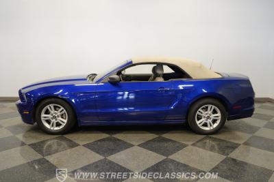 2014 Ford Mustang Convertible
