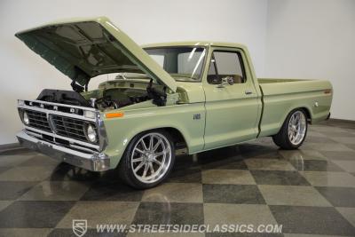 1973 Ford F-100 LS3 Restomod