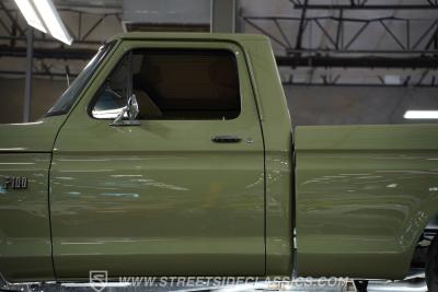 1973 Ford F-100 LS3 Restomod