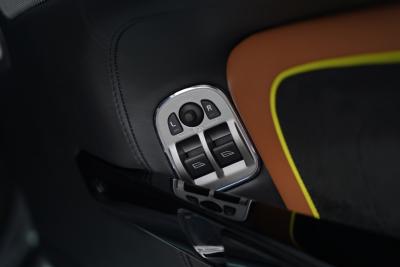 2018 Aston Martin V8 Vantage