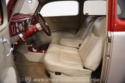 1937 Ford Tudor Slantback