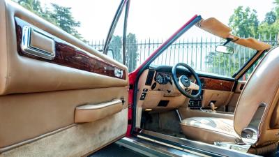 1986 Aston Martin V8 Volante