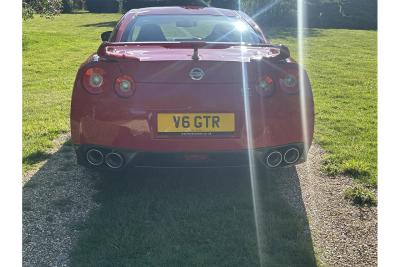 Nissan GT-R V6 Premium Edition